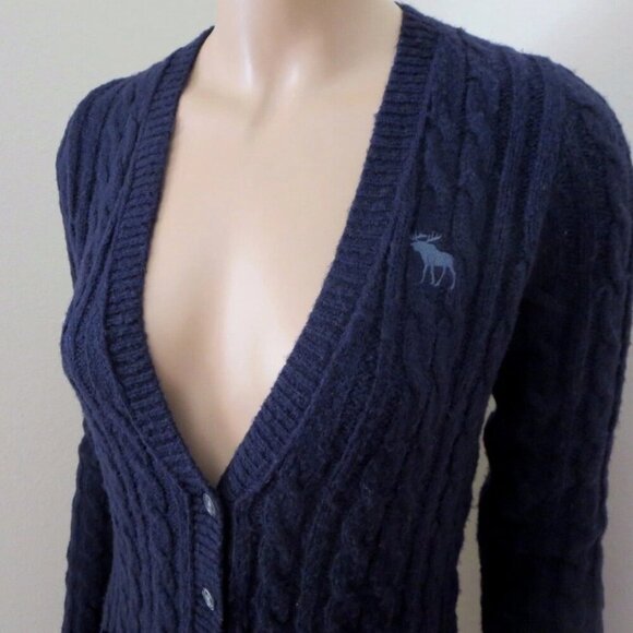 Abercrombie Wool Cable Knit V-Neck Cardigan Size Small Sweater Top Shirt - Picture 3 of 5